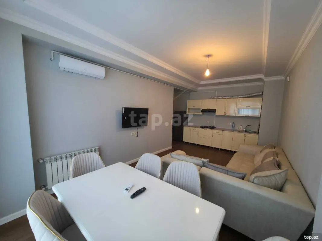 Kirayə verilir 3 otaqlı yeni tikili 80 m²