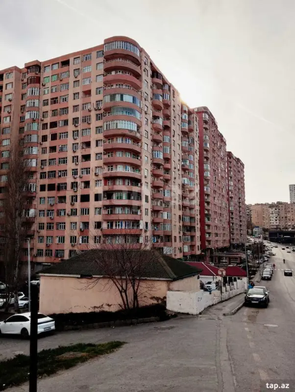 Satılır 3 otaqlı yeni tikili 66 m²