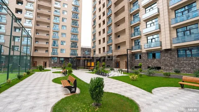 Satılır 3 otaqlı yeni tikili 121 m² — Bakı 3 otaq 121.00 m²