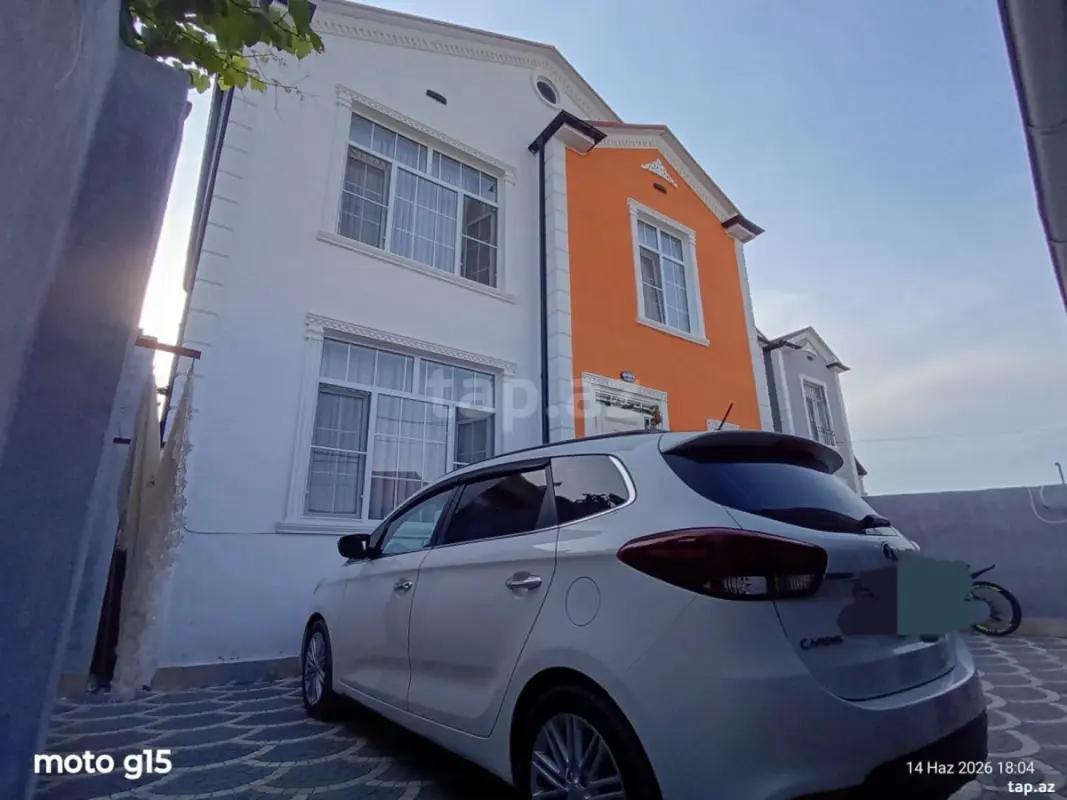 Satılır 4 otaqlı həyət evi 120 m²