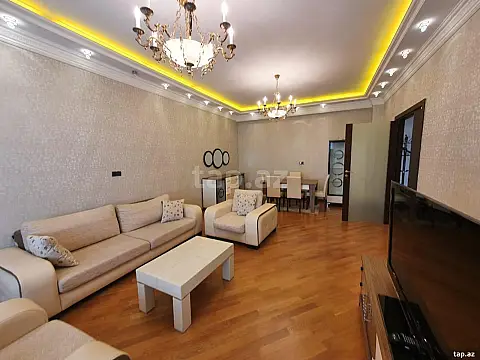 Satılır 2 otaqlı həyət evi 120 m² — Bakı 2 otaq 120.00 m²