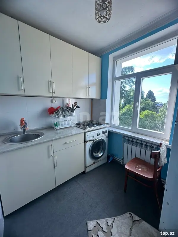 Kirayə verilir 2 otaqlı mənzil 45 m²