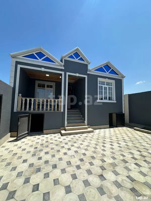 Satılır 4 otaqlı həyət evi 120 m²