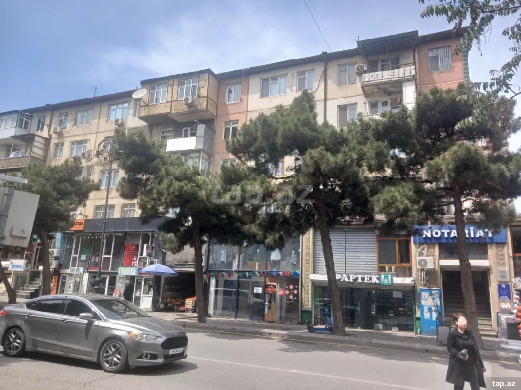 Satılır 2 otaqlı mənzil 58 m²