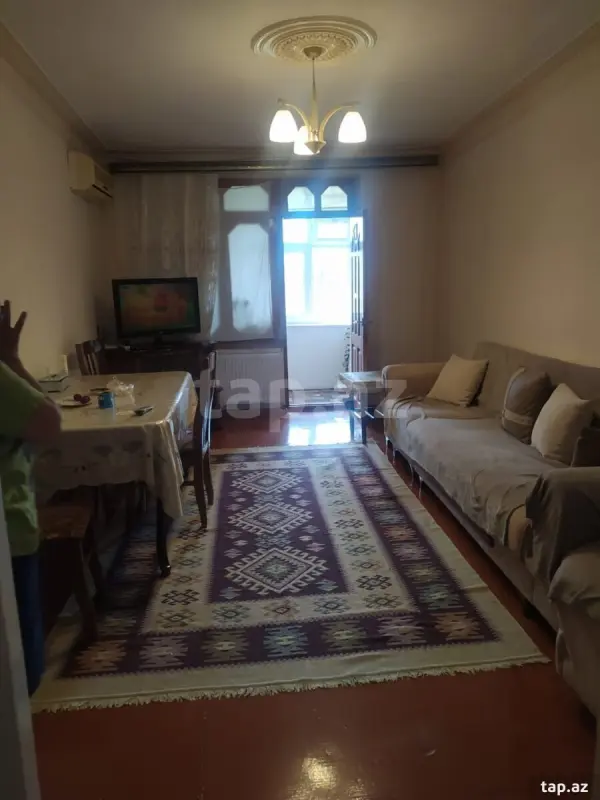 Satılır 3 otaqlı mənzil 68 m²