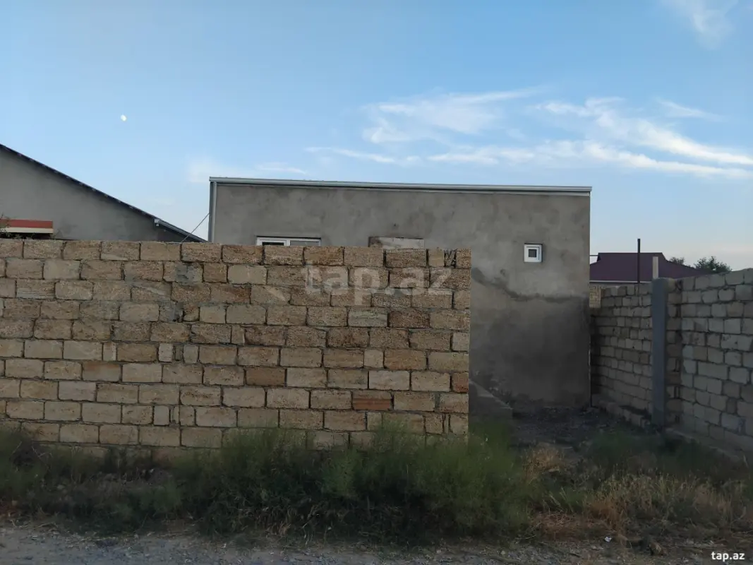 Satılır 4 otaqlı həyət evi 85 m²
