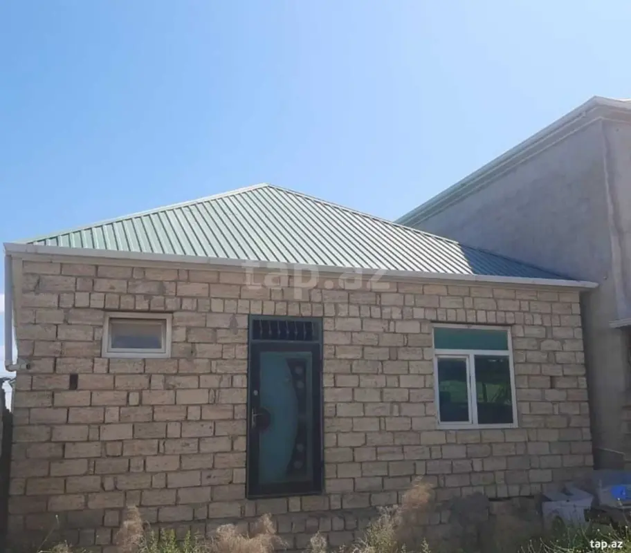 Satılır 3 otaqlı həyət evi 80 m²