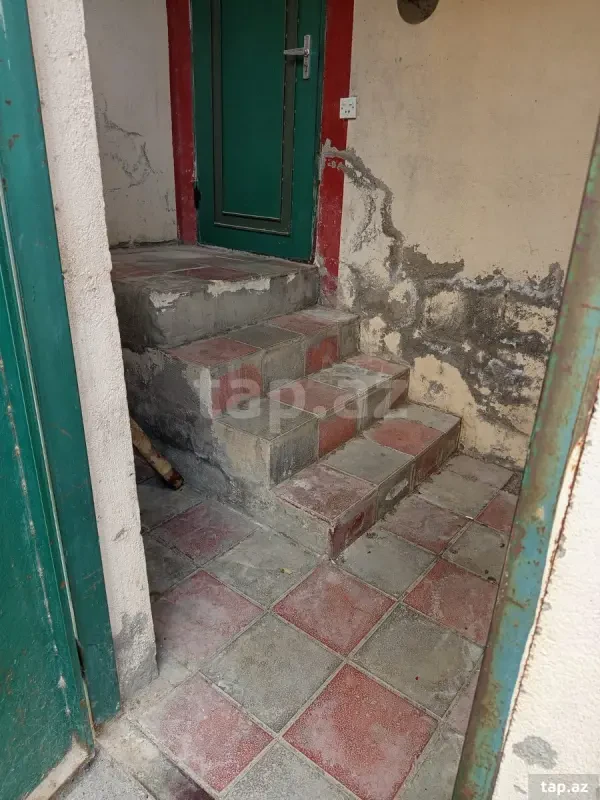 Kirayə verilir 2 otaqlı həyət evi 50 m²