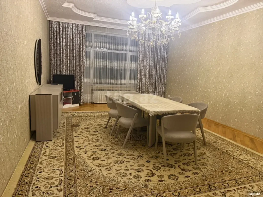 Kirayə verilir 3 otaqlı yeni tikili 96 m²