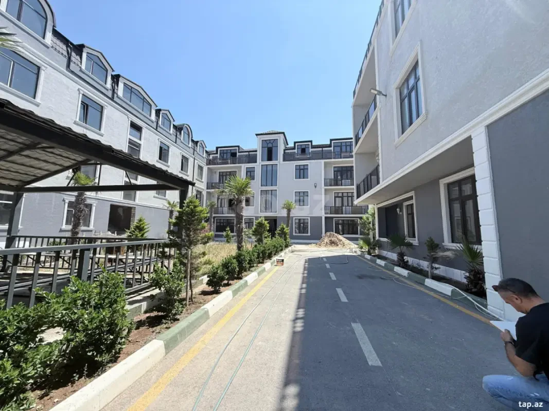 Satılır 3 otaqlı yeni tikili 88 m²
