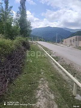 Satılır torpaq sahəsi — Quba