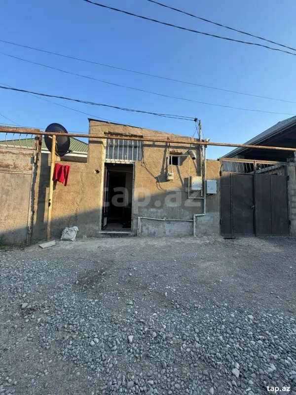 Satılır 1 otaqlı həyət evi 22 m²