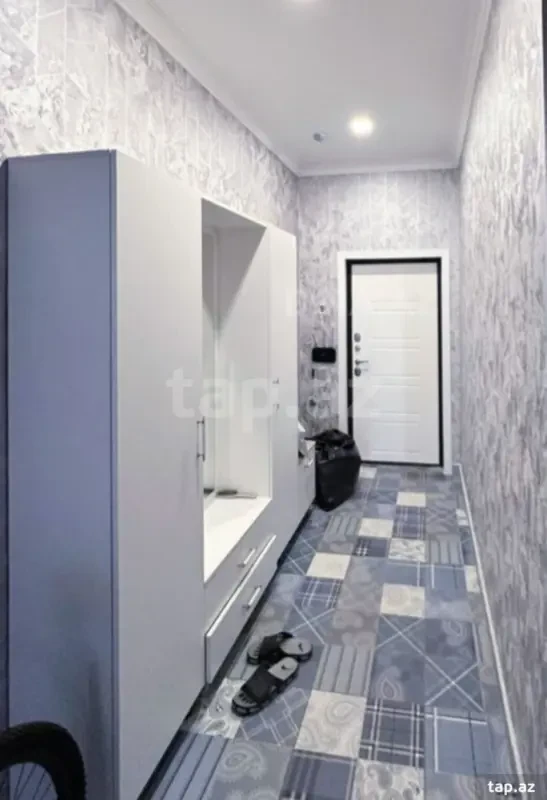 Kirayə verilir 2 otaqlı yeni tikili 60 m²
