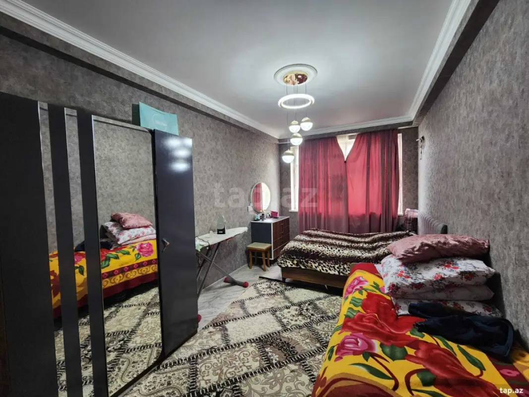 Satılır 3 otaqlı yeni tikili 70.4 m²