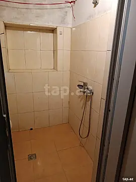 Kirayə verilir 2 otaqlı həyət evi 40 m² — Bakı 2 otaq 40.00 m²