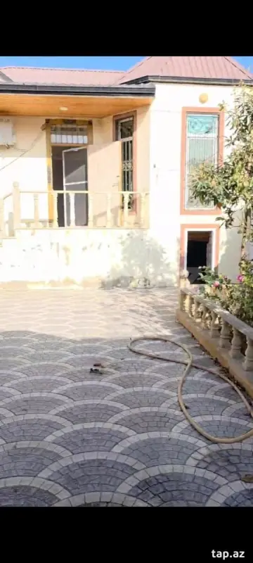 Kirayə verilir 3 otaqlı həyət evi 100 m²
