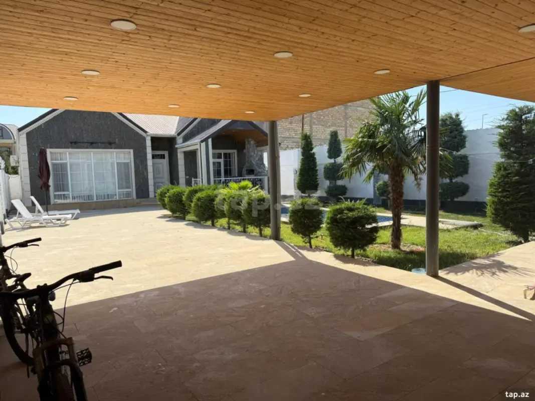 Kirayə verilir 4 otaqlı həyət evi 200 m²
