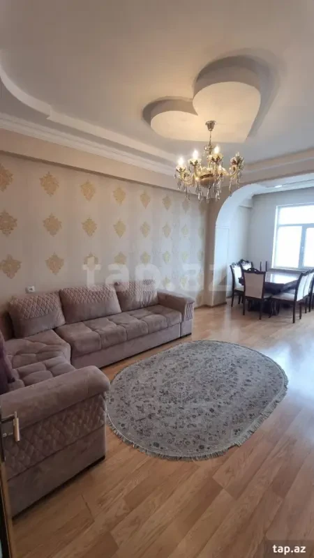 Kirayə verilir 2 otaqlı yeni tikili 75 m²