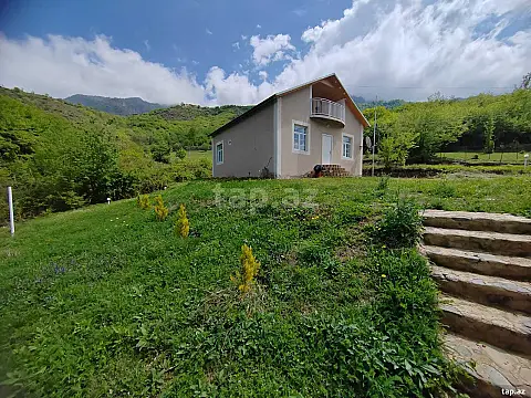 Satılır 4 otaqlı həyət evi 140 m² — Tovuz 4 otaq 140.00 m²