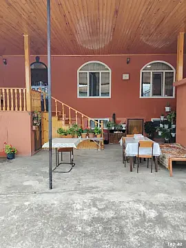 Satılır 6 otaqlı həyət evi 250 m² — Şəki 6 otaq 250.00 m²