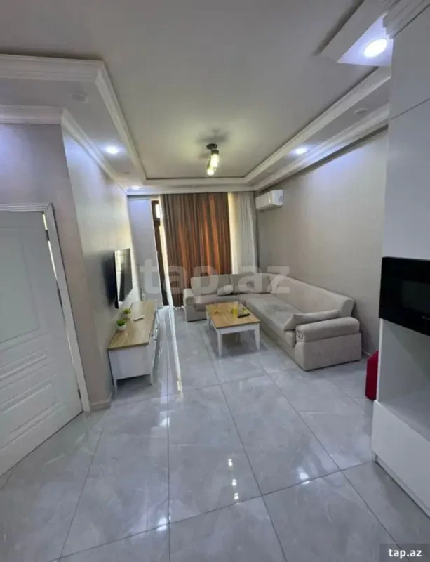 Kirayə verilir 2 otaqlı yeni tikili 90 m²