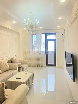 Kirayə verilir 3 otaqlı yeni tikili 80 m² — Bakı 3 otaq 80.00 m²