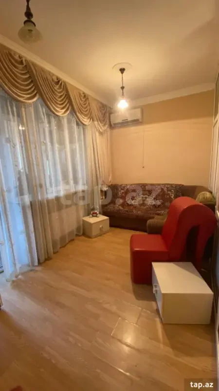 Kirayə verilir 3 otaqlı yeni tikili 65 m²