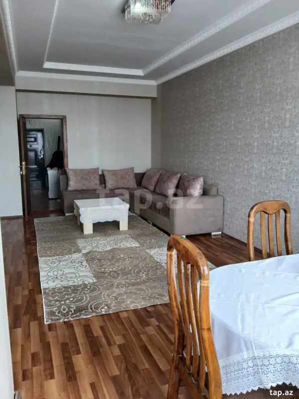Kirayə verilir 2 otaqlı yeni tikili 75 m²