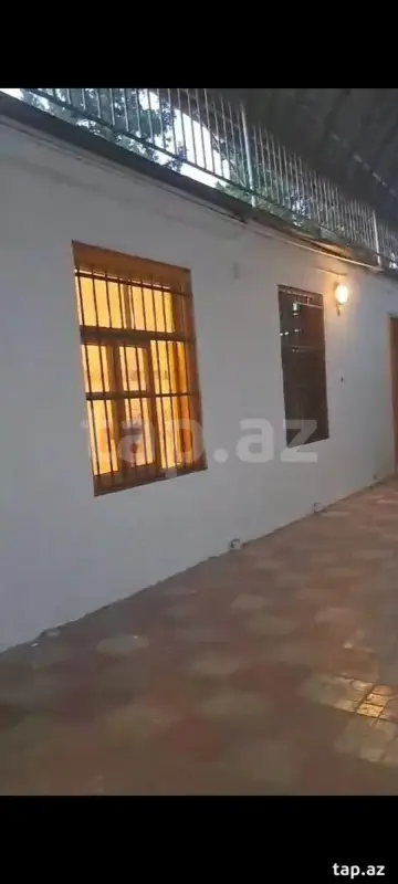 Satılır 5 otaqlı həyət evi 140 m²