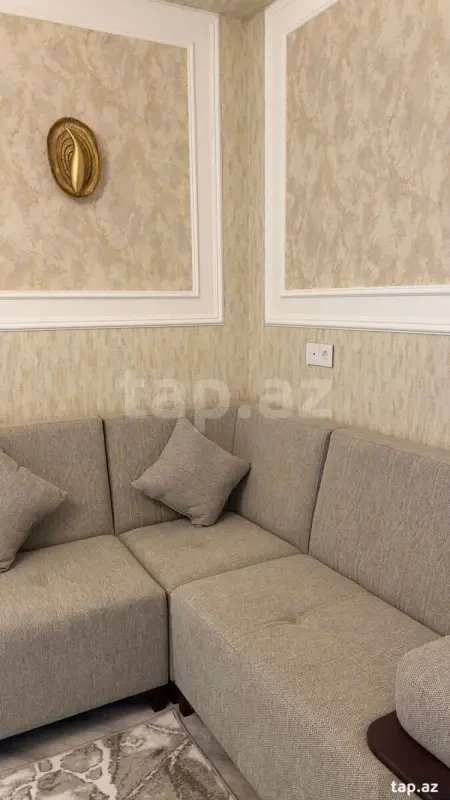 Kirayə verilir 4 otaqlı yeni tikili 110 m²