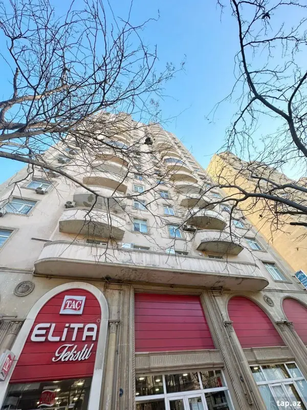 Kirayə verilir 3 otaqlı mənzil 120 m²