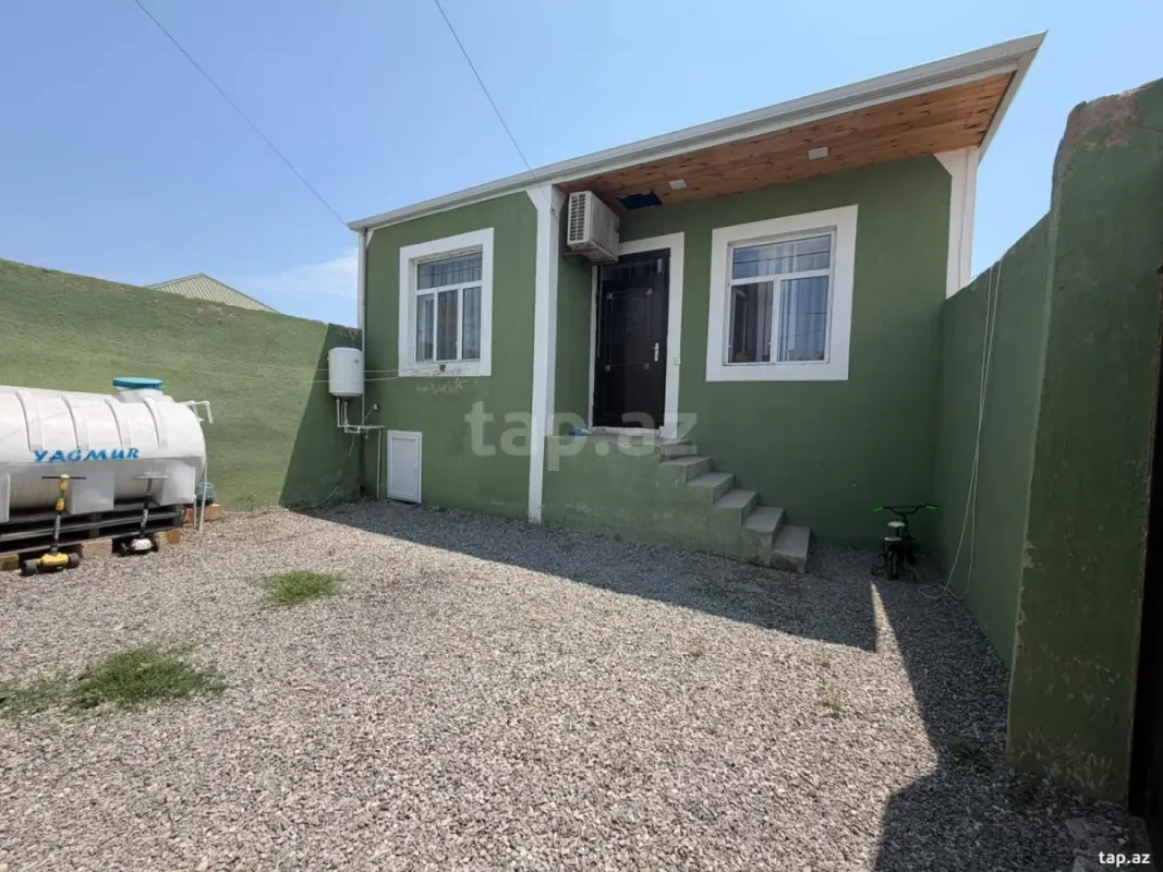 Satılır 3 otaqlı həyət evi 90 m²