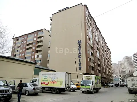 Satılır 4 otaqlı yeni tikili 160 m² — Bakı 4 otaq 160.00 m²