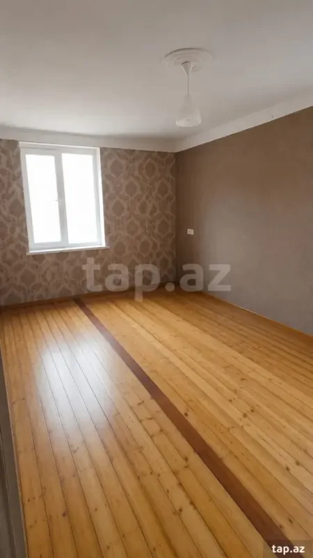 Satılır 1 otaqlı mənzil 30.2 m²