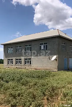 Satılır 4 otaqlı həyət evi 250 m² — Masallı 4 otaq 250.00 m²