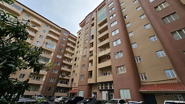 Kirayə verilir 5 otaqlı yeni tikili 135 m² — Bakı 5 otaq 135.00 m²