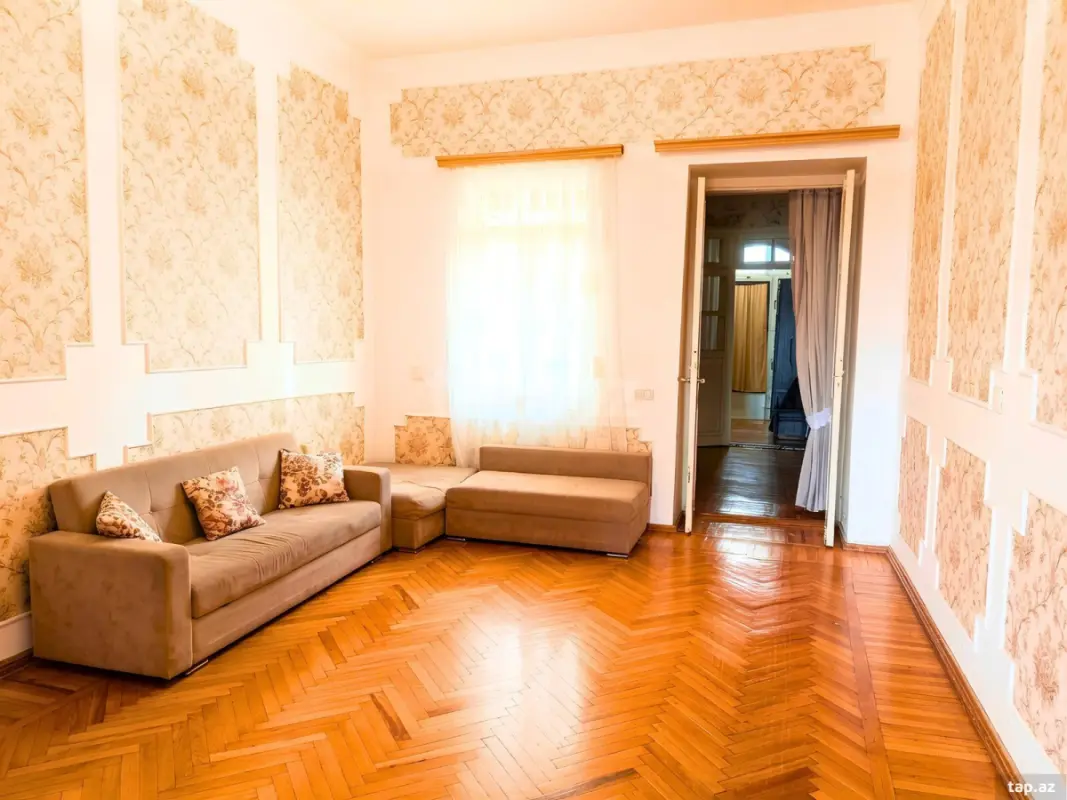 Satılır 4 otaqlı həyət evi 115 m²