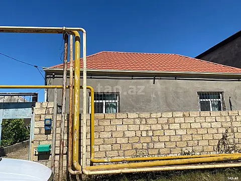 Satılır 4 otaqlı həyət evi 300 m² — Bakı 4 otaq 300.00 m²