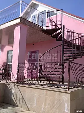 Satılır 3 otaqlı həyət evi 100 m² — Qusar 3 otaq 100.00 m²