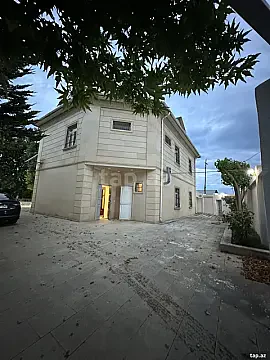 Kirayə verilir 5 otaqlı həyət evi 300 m² — Bakı, Novxanı 5 otaq 300.00 m²