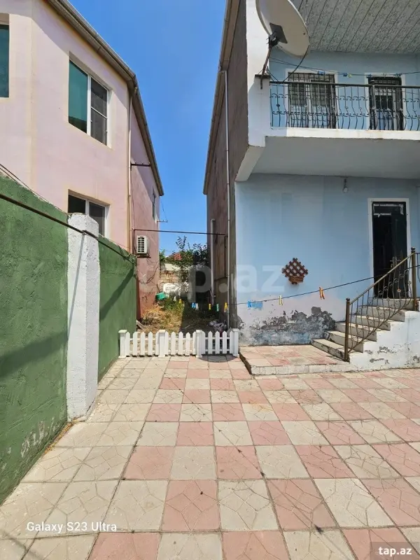 Satılır 4 otaqlı həyət evi 134 m²