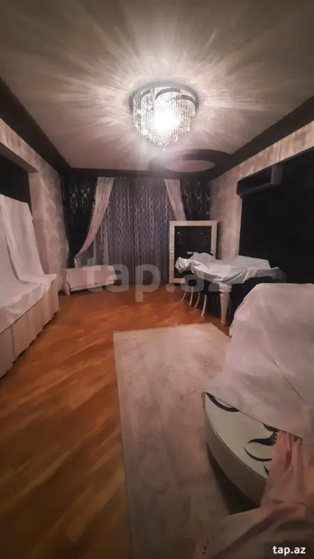 Satılır 2 otaqlı yeni tikili 95 m²