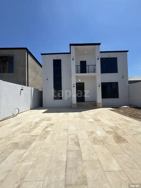 Satılır 5 otaqlı həyət evi 160 m²