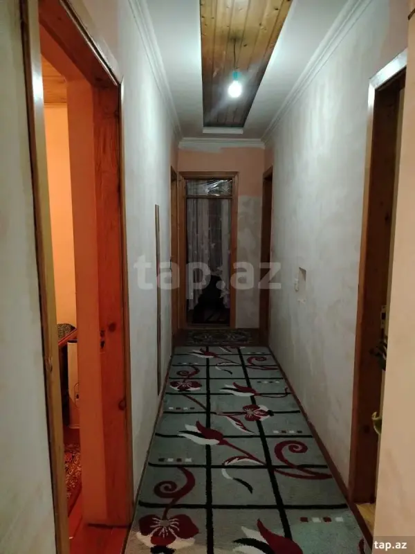 Satılır 5 otaqlı həyət evi 120 m²