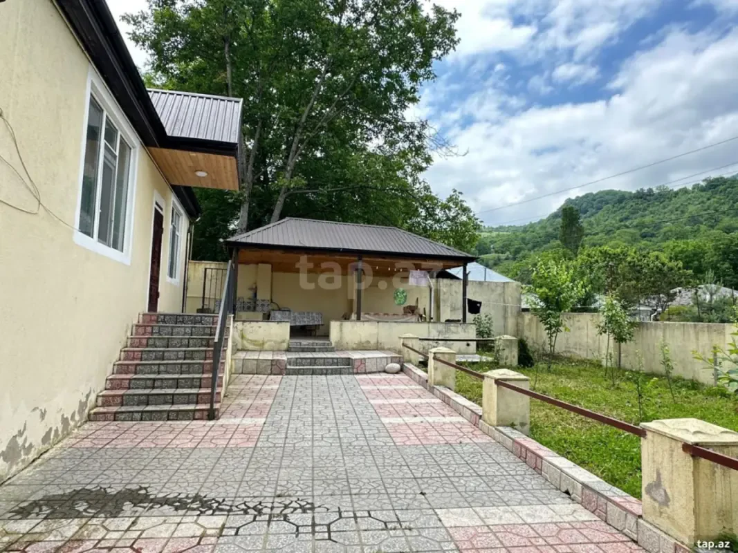 Kirayə verilir 3 otaqlı həyət evi 120 m²