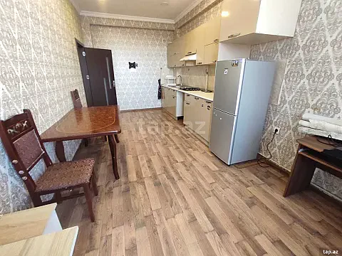 Kirayə verilir 2 otaqlı yeni tikili 75 m² — Bakı 2 otaq 75.00 m²