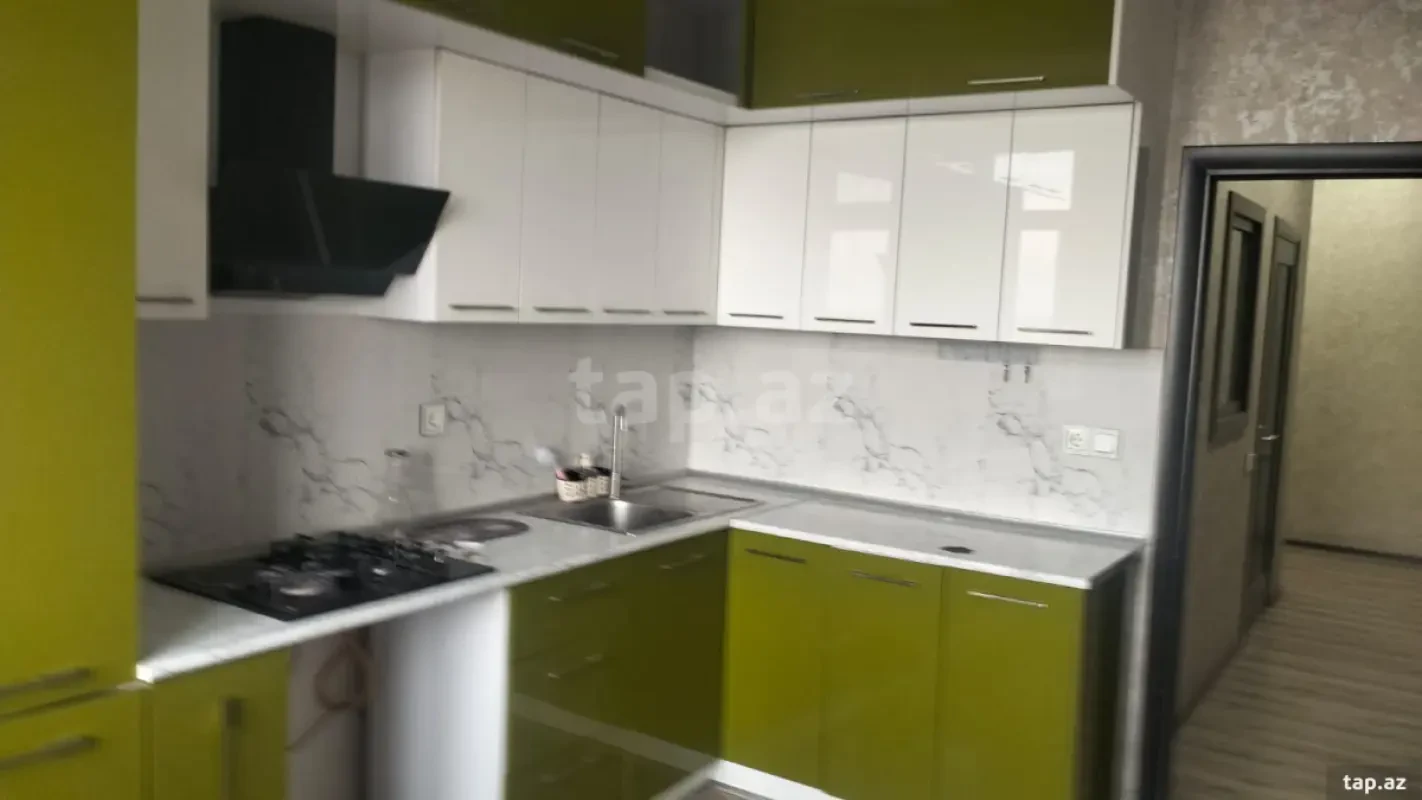 Kirayə verilir 2 otaqlı yeni tikili 75 m²