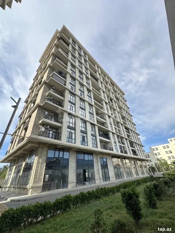 Satılır 3 otaqlı yeni tikili 112 m²