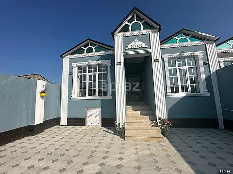 Satılır 4 otaqlı həyət evi 100 m² — Bakı, Saray 4 otaq 100.00 m²