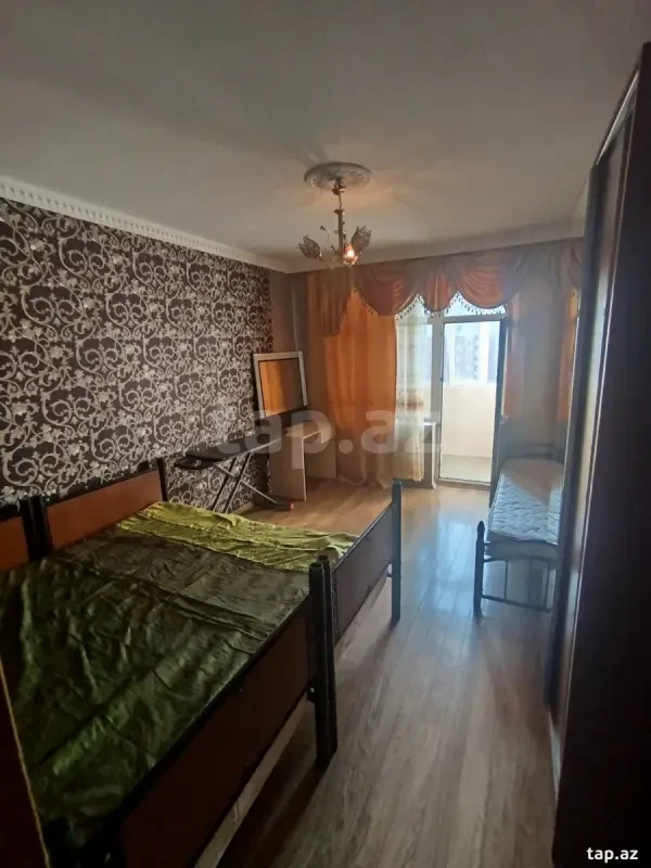 Kirayə verilir 2 otaqlı yeni tikili 70 m²